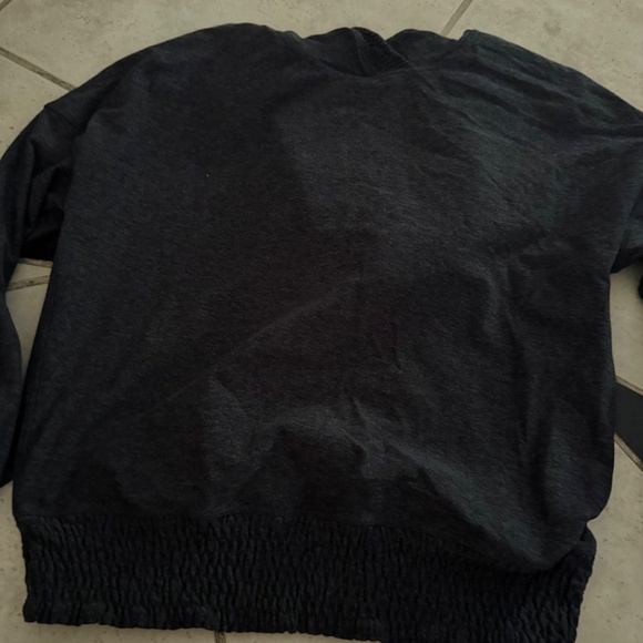 lululemon pullover - Picture 2 of 2